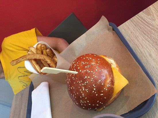 Burgers & Bagel